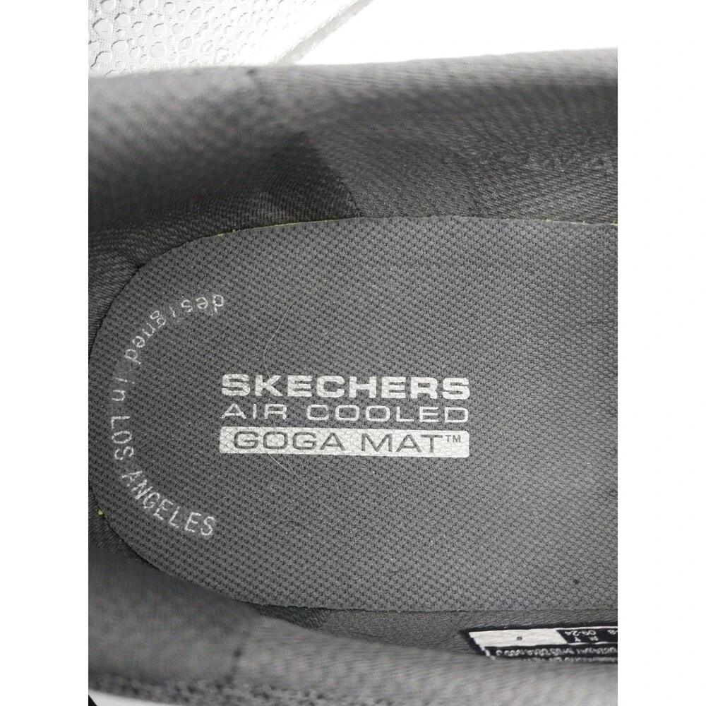 Skechers Performance Men's Go Walk Max Sneaker 10.5